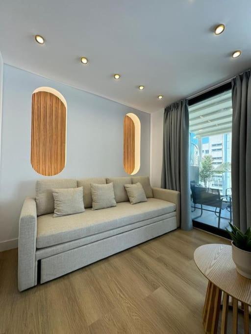 Bluemotion - Portsuite 5b Piraeus